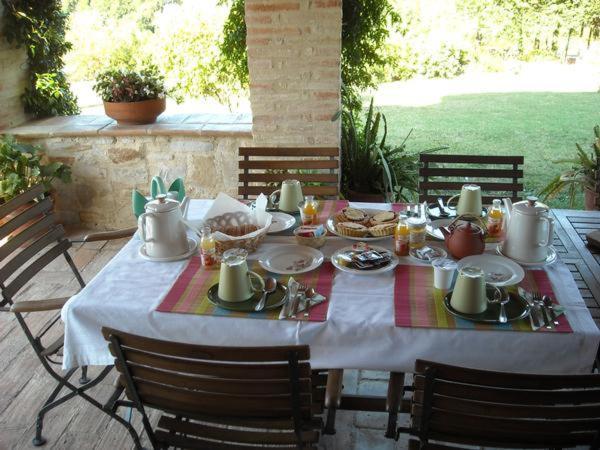 Bed and Breakfast Cascinale La Mimosa Cupramontana Экстерьер фото
